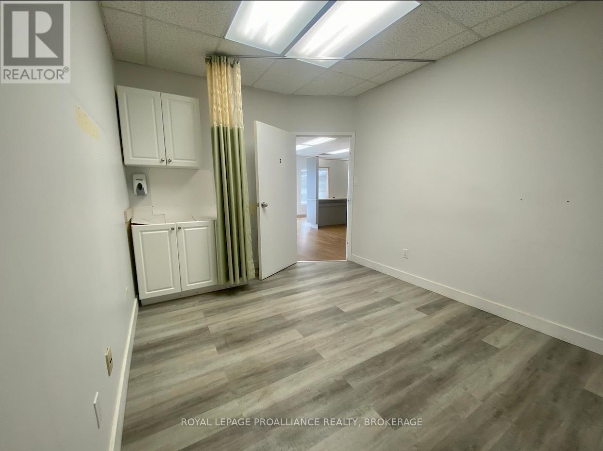 6 Speers Boulevard Property Photo 7