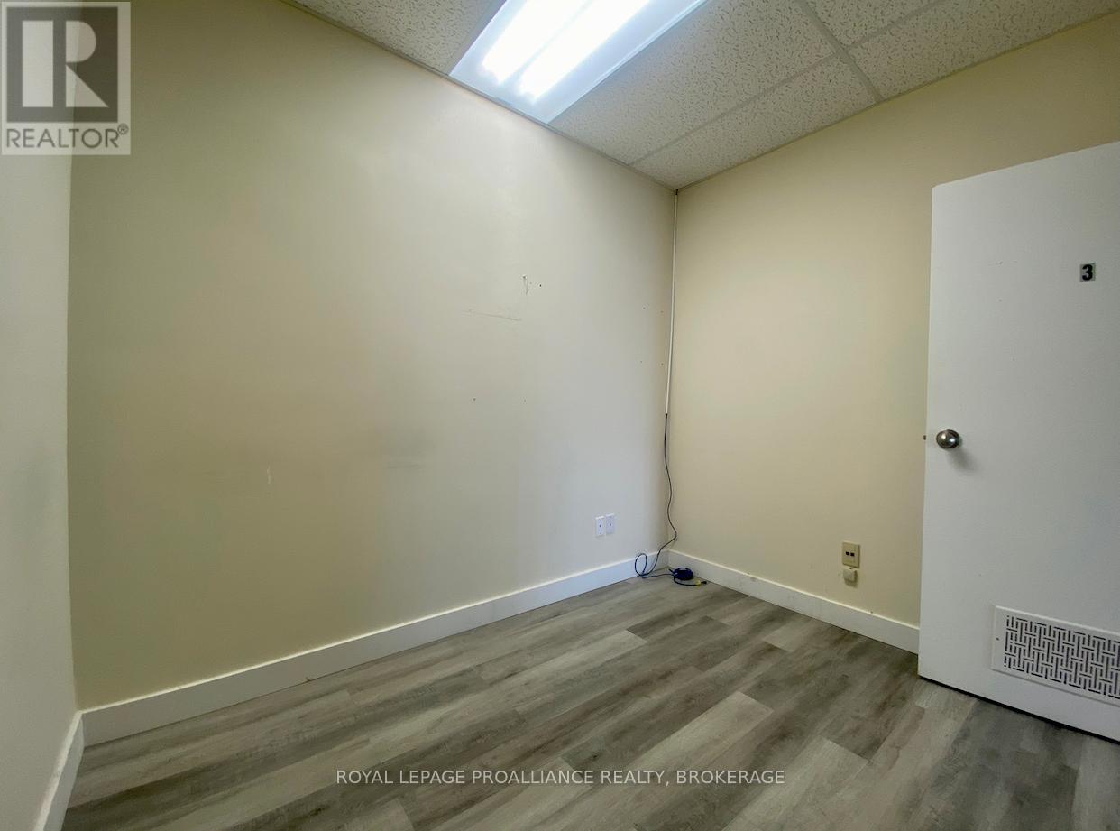 6 Speers Boulevard Property Photo 8