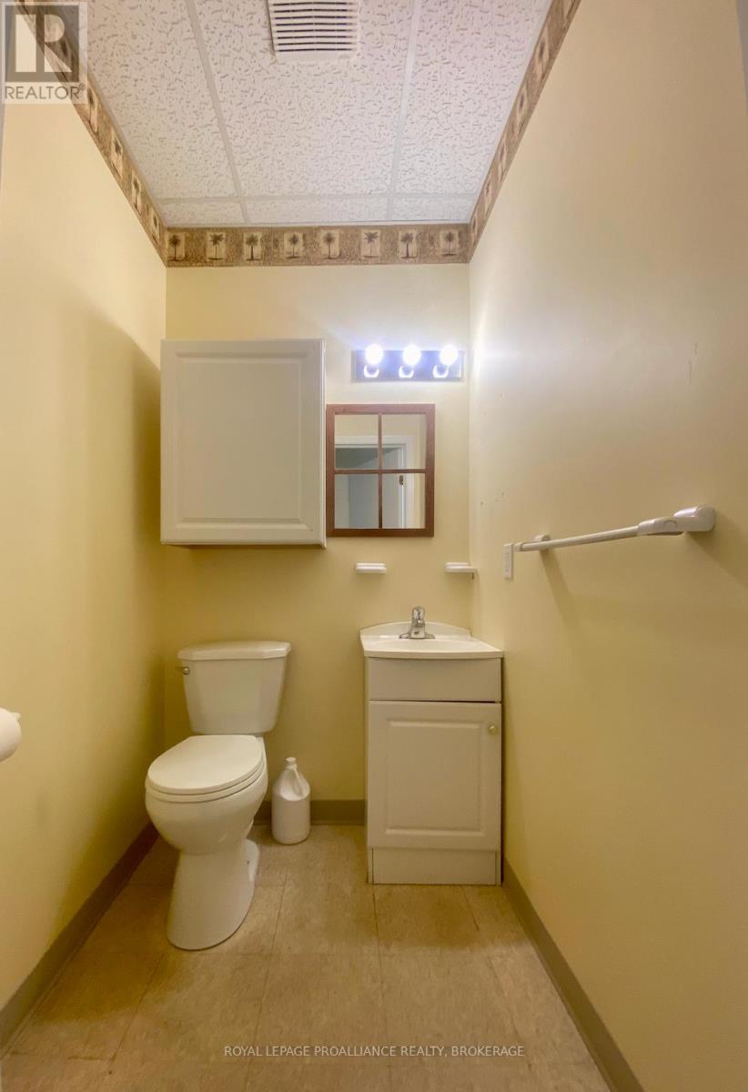 6 Speers Boulevard Property Photo 9