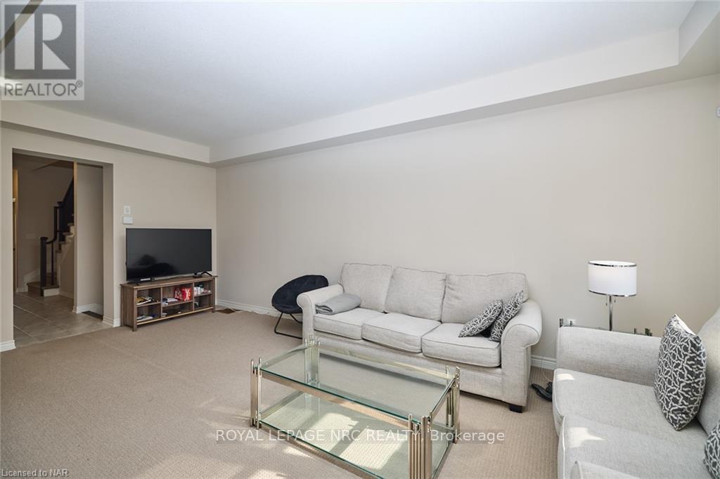130 Acacia Road Property Photo 8