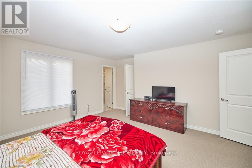 130 Acacia Road Property Photo 17