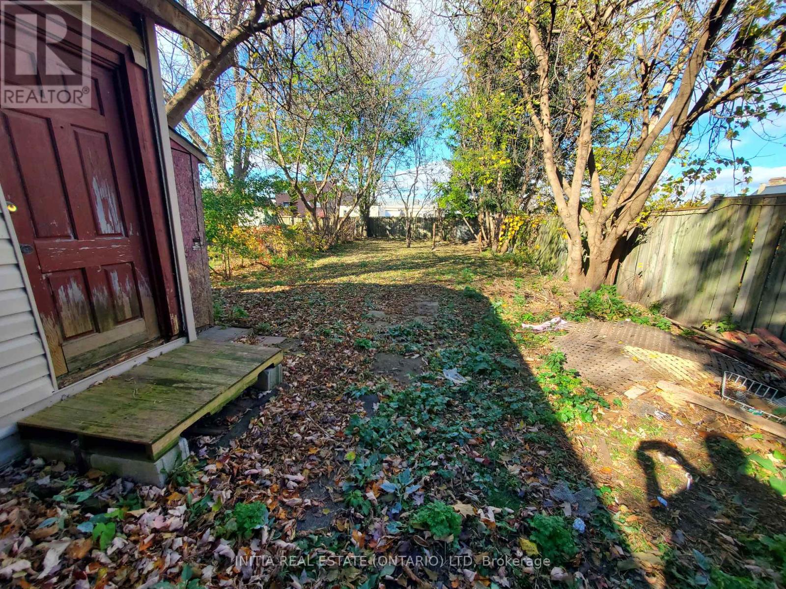 764 King Street Property Photo 14