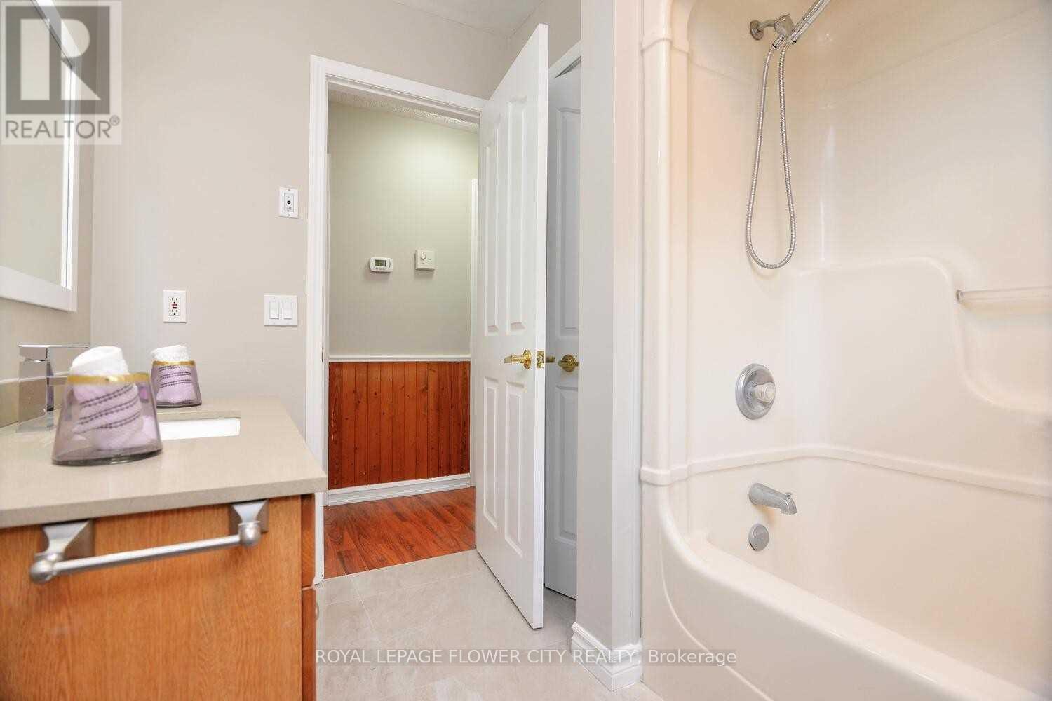 795 Stone Rd E Property Photo 24
