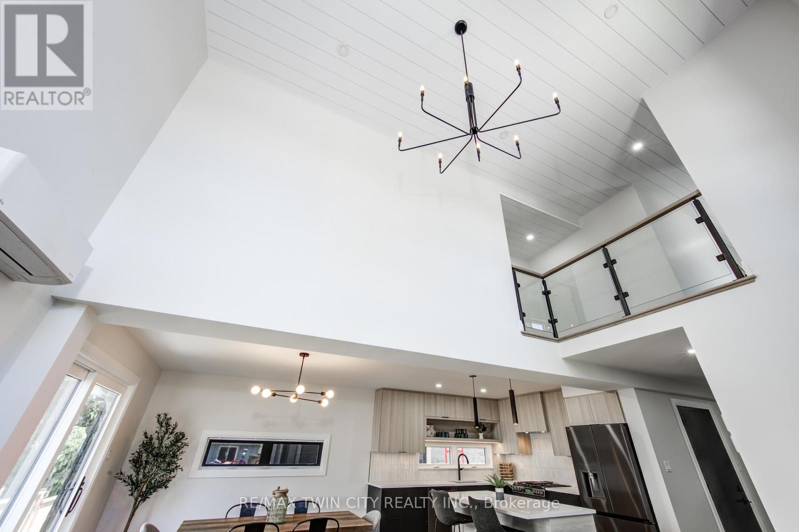 57 Centre Street Property Photo 12