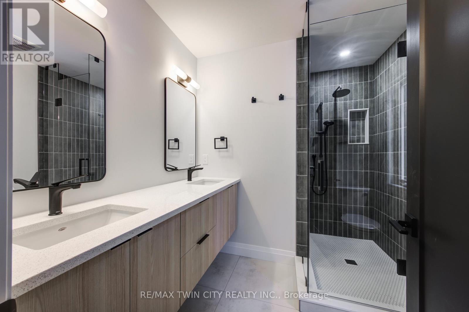 57 Centre Street Property Photo 20