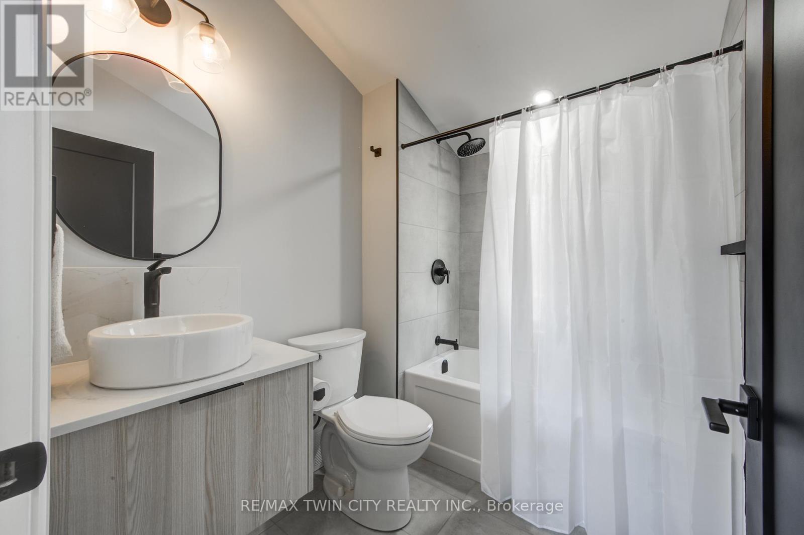 57 Centre Street Property Photo 25