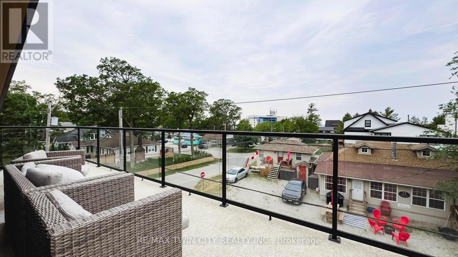57 Centre Street Property Photo 30