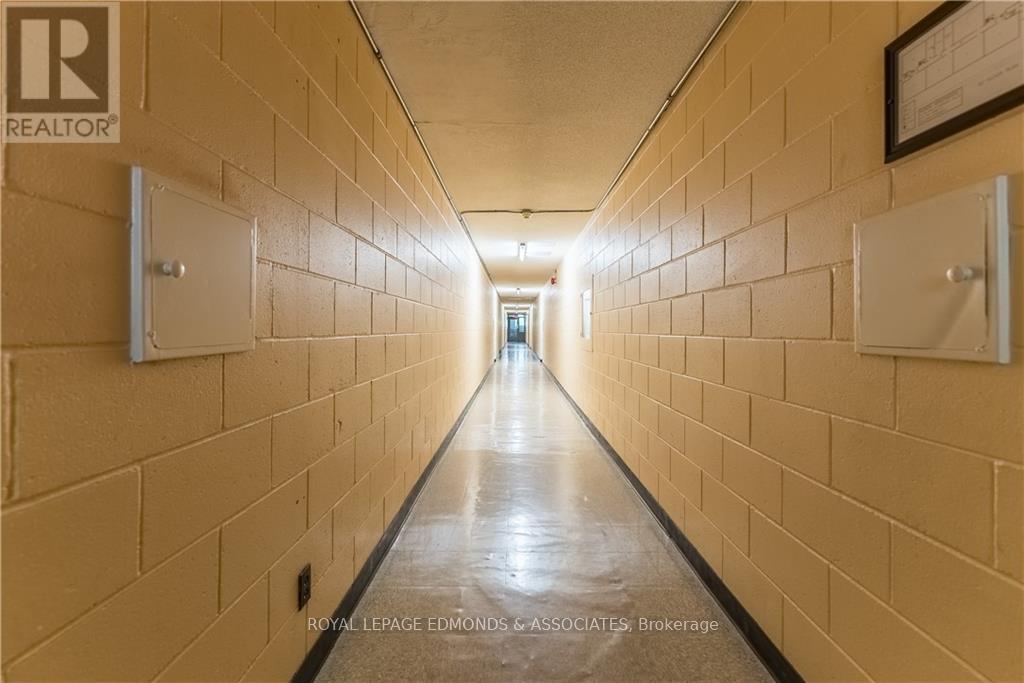 42a Huron Street Property Photo 24