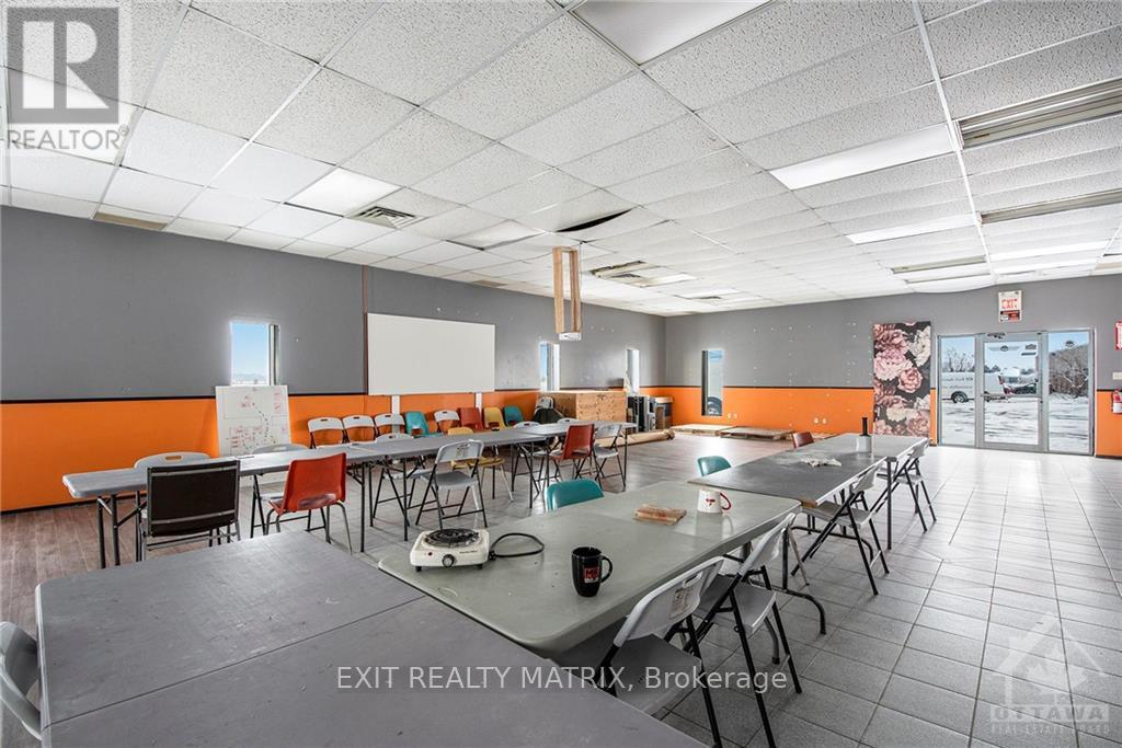 200 Commerce Street Property Photo 5