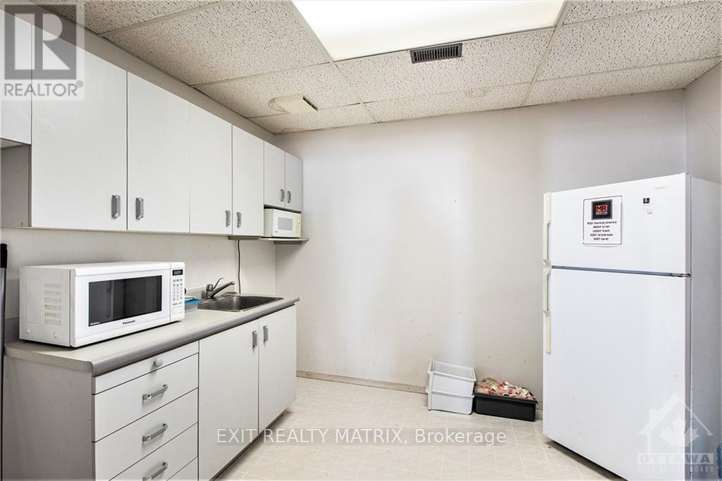 200 Commerce Street Property Photo 6
