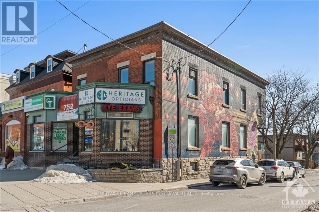 1 - 752 Somerset Street W Property Photo 4