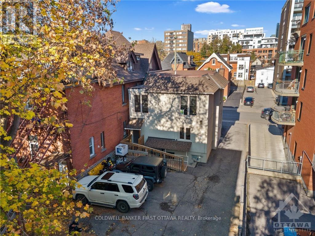 346 Waverley Street Property Photo 17