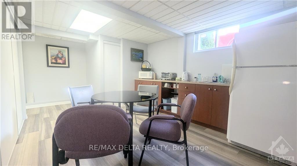 3 - 793 Notre-dame Street Property Photo 13