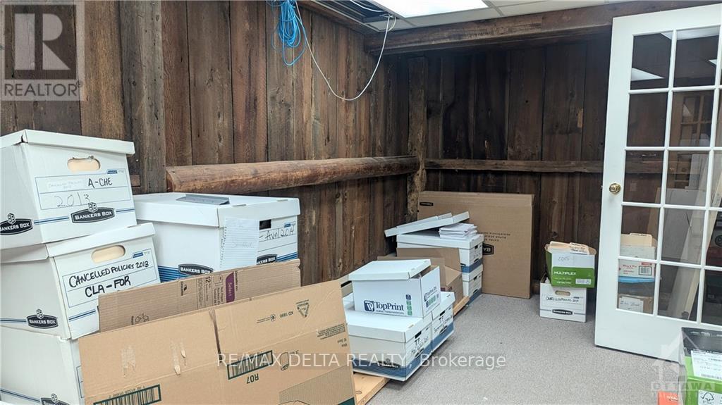 3 - 793 Notre-dame Street Property Photo 15