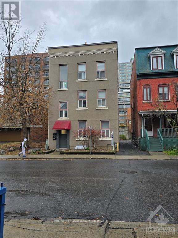 164 Clarence Street Property Photo 1
