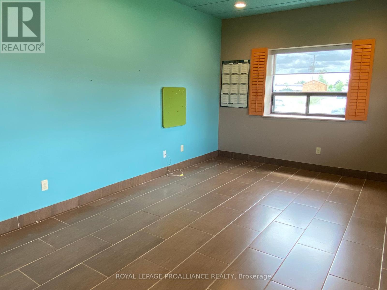 4505 Orchard Street Property Photo 11