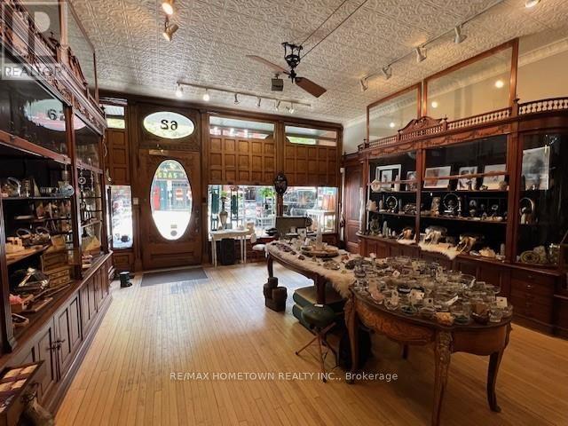 62-64 King Street Property Photo 3