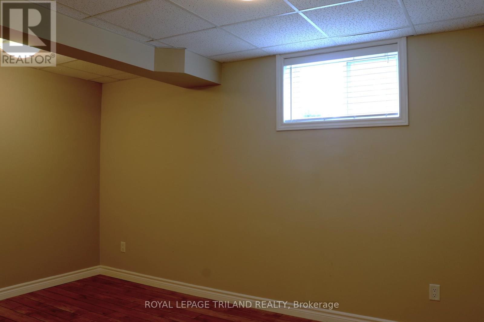 1052 Bay Street Property Photo 16