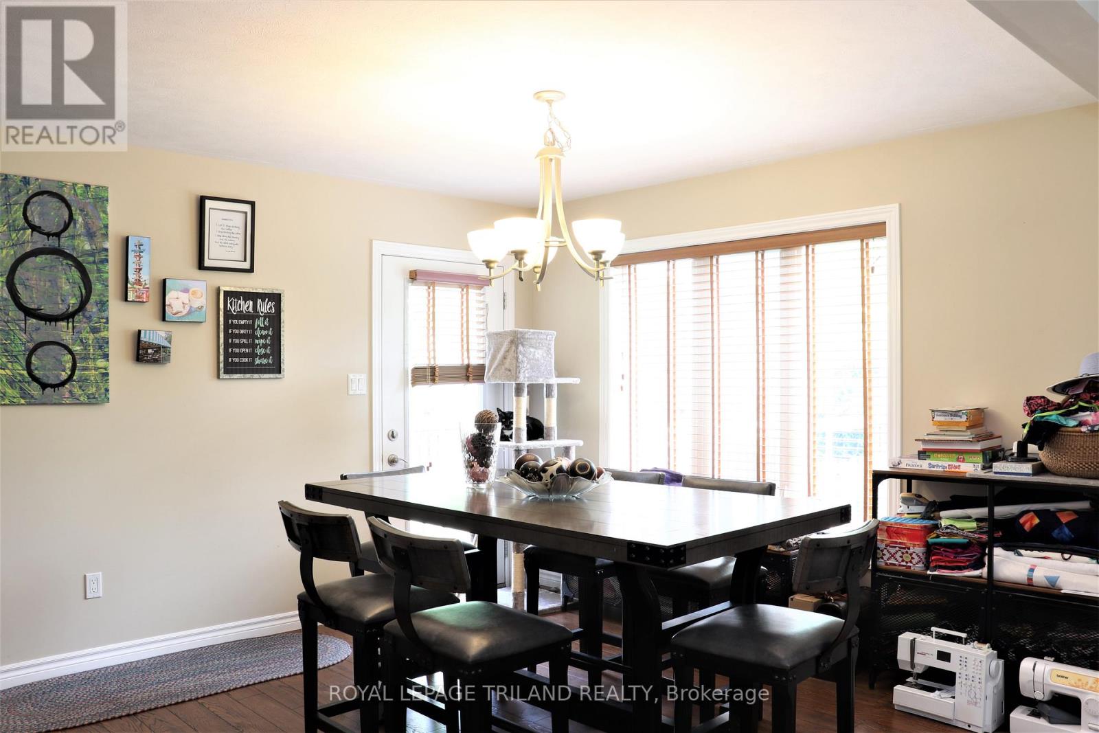 1052 Bay Street Property Photo 20