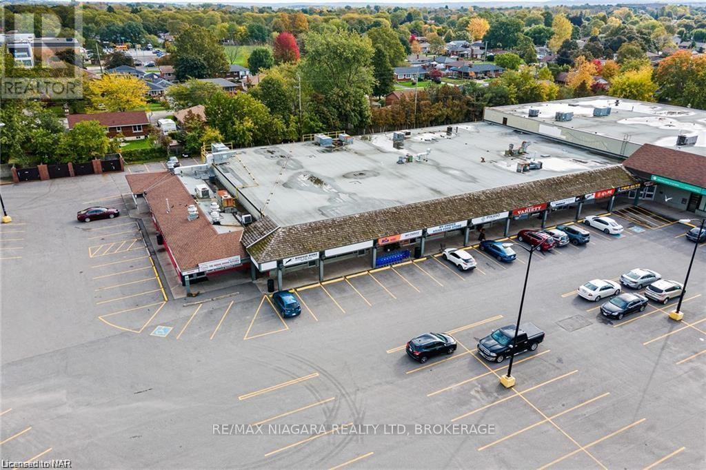 488 Grantham Avenue Property Photo 1
