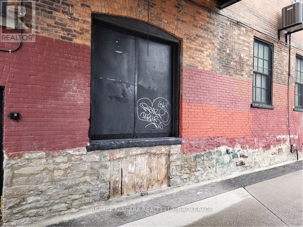 341 St. Paul Street Property Photo 6