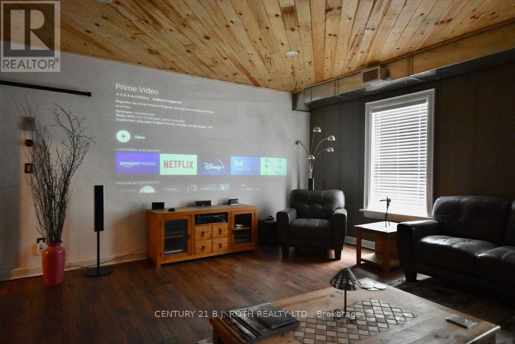 235 Muskoka Road S Property Photo 7