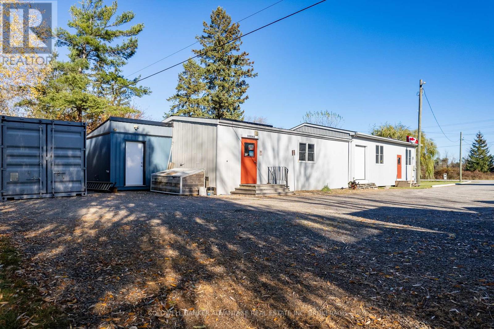 1563 Thompson Road Property Photo 7