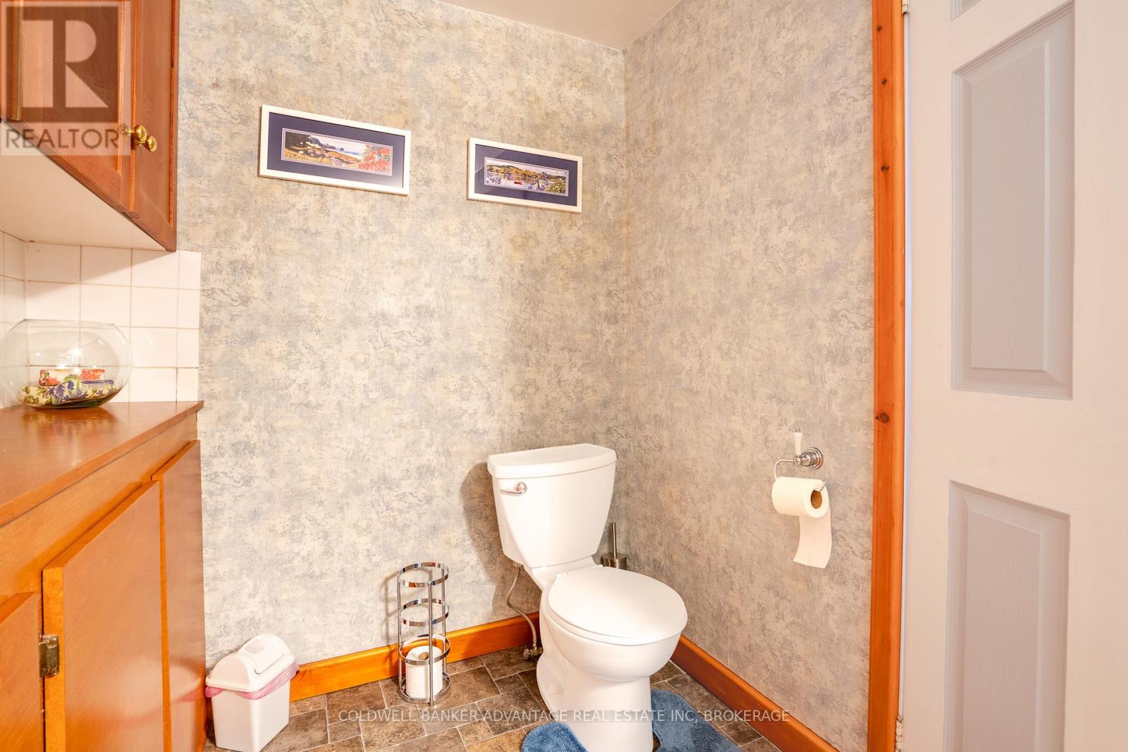 1563 Thompson Road Property Photo 37