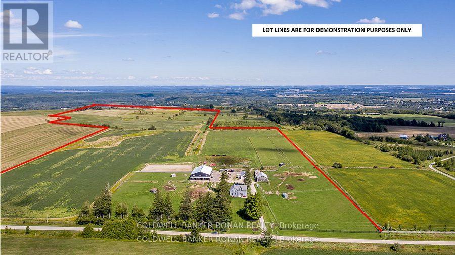 837147 4th Line E Property Photo 4