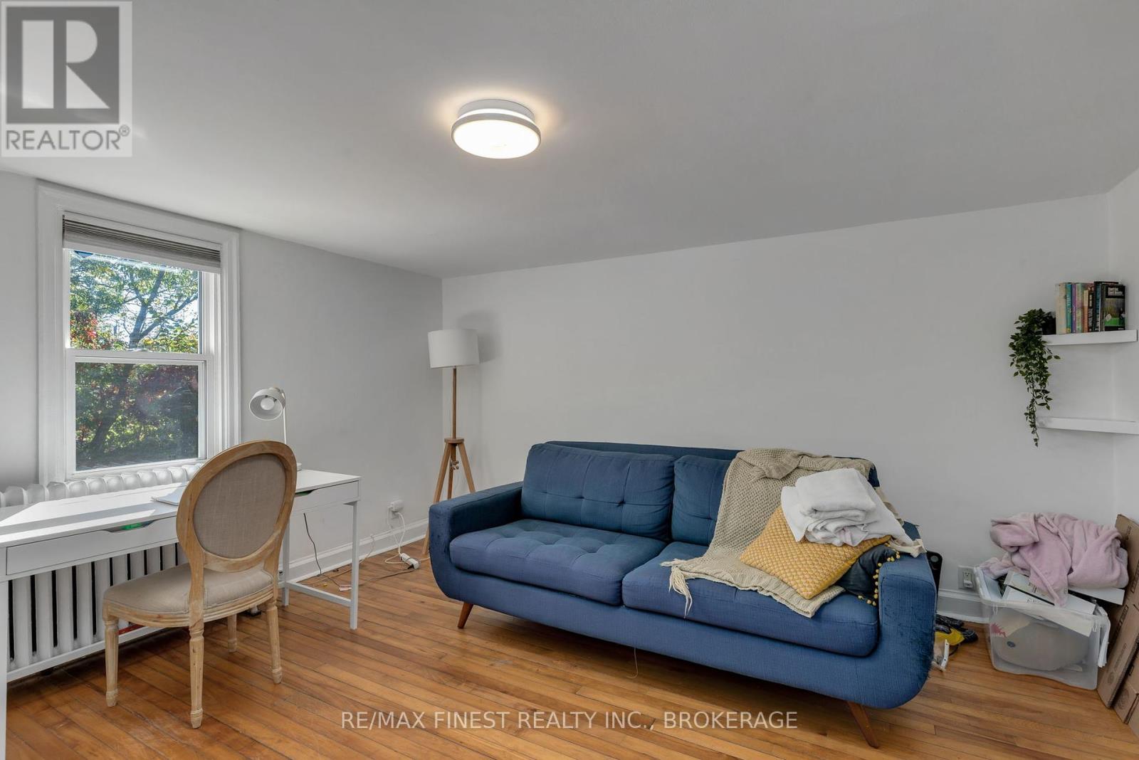 325 Sydenham Street Property Photo 20