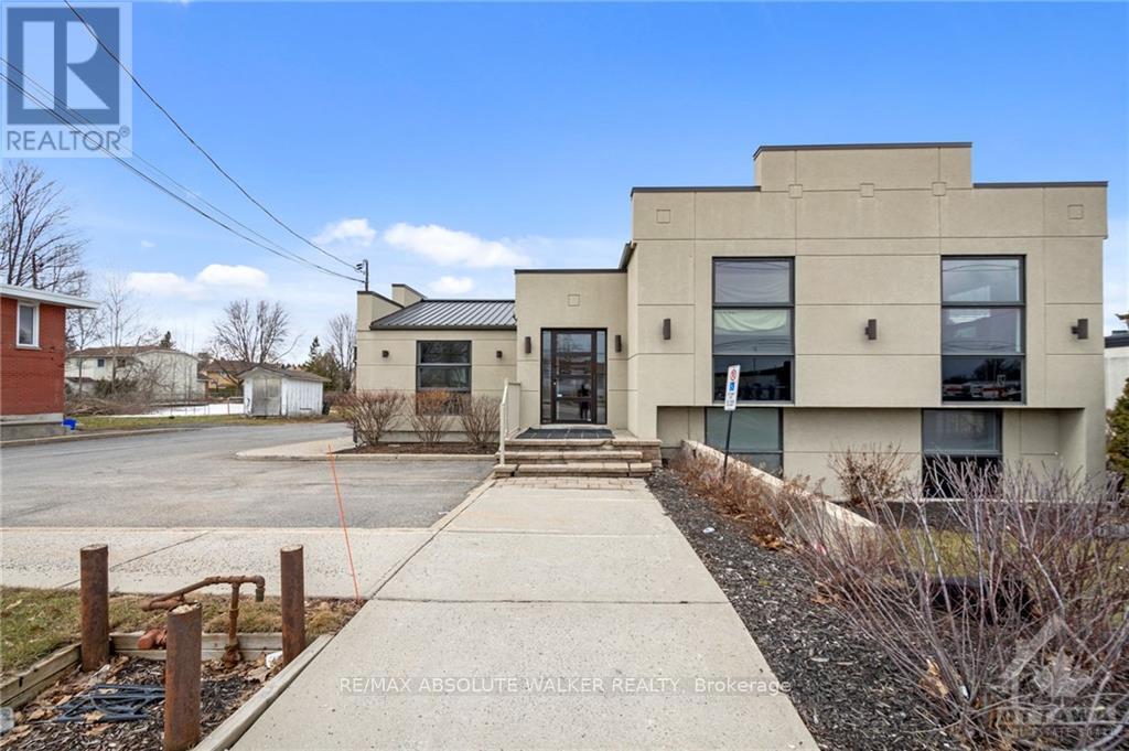 4 - 3591 Innes Road Property Photo 1