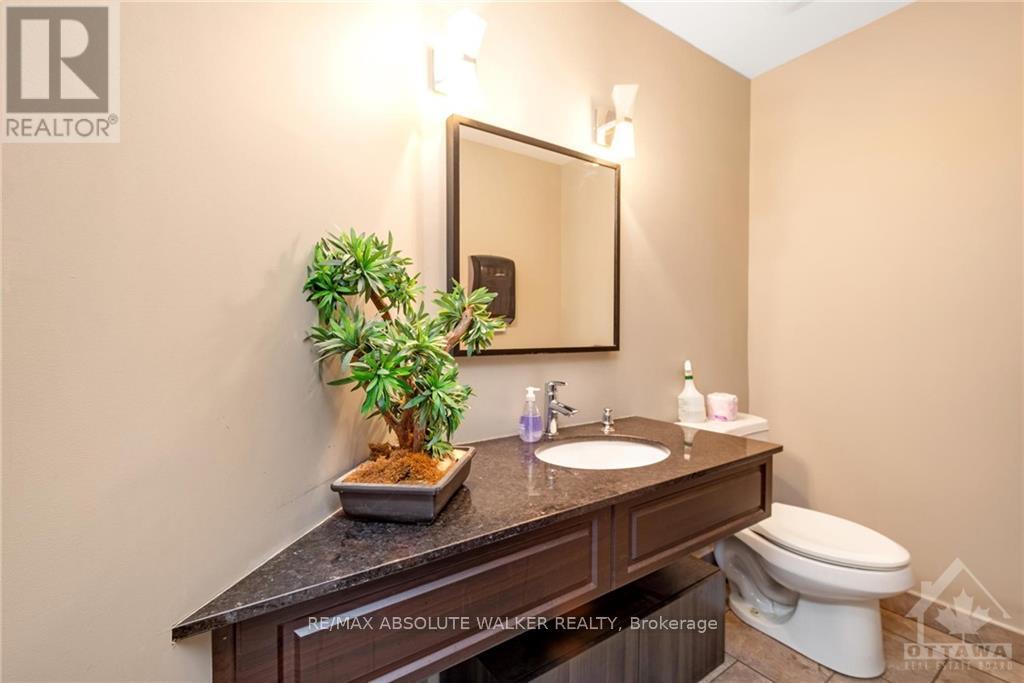 4 - 3591 Innes Road Property Photo 12
