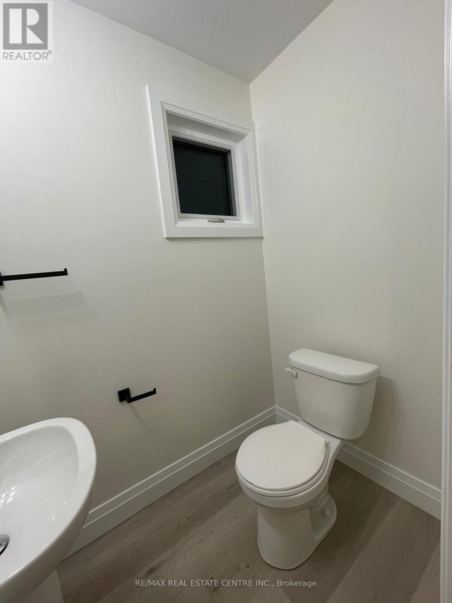Unit #2 - 63 Warren Trail Property Photo 12