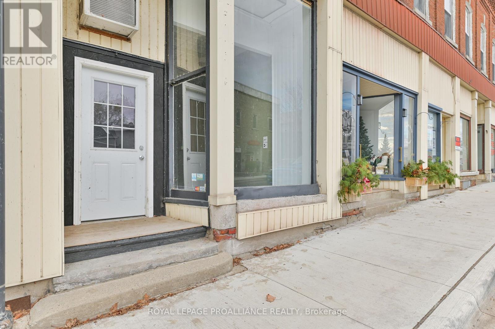 34 Mill Street Property Photo 4