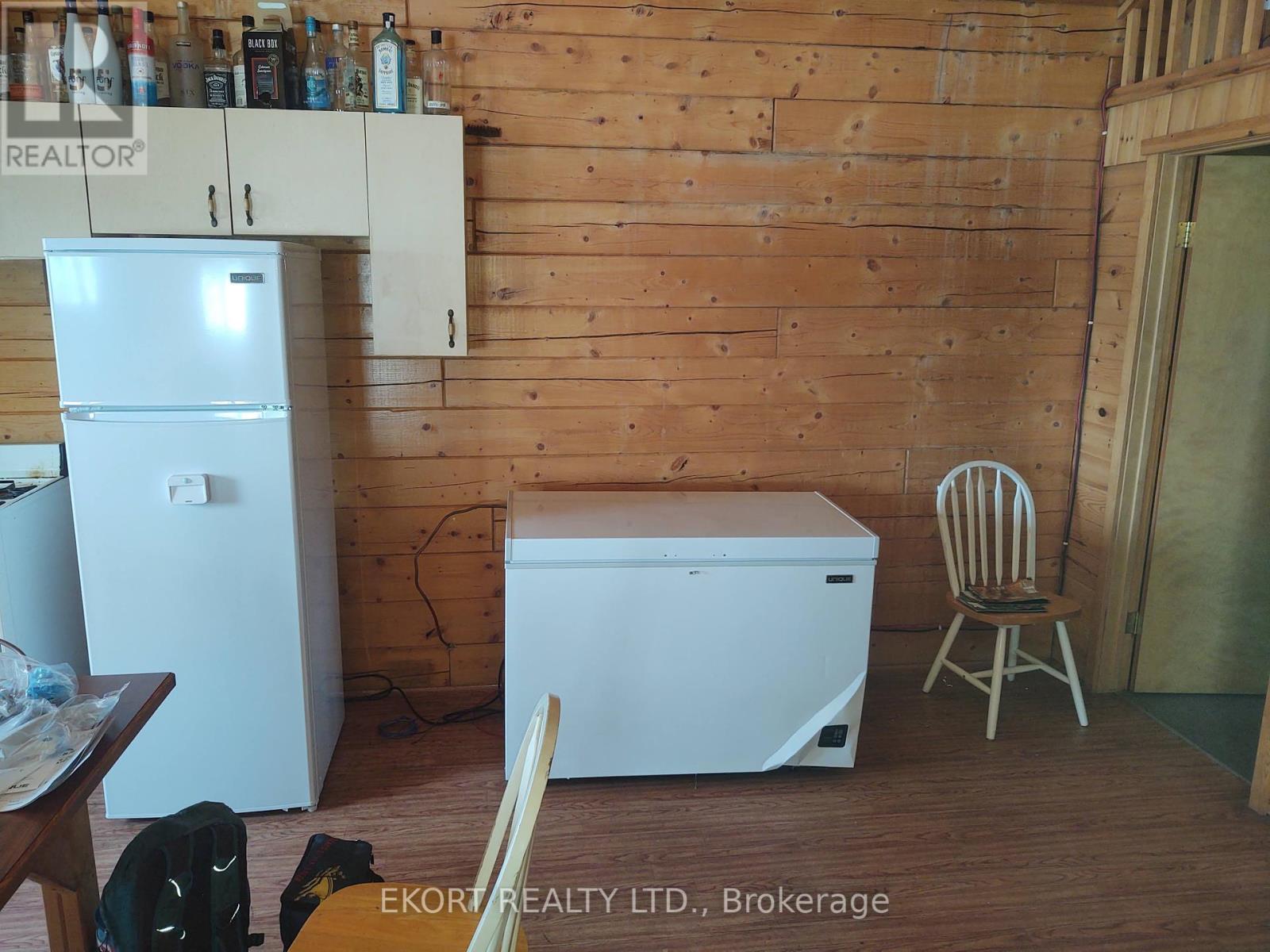 4103 Sioux Lookout Property Photo 3