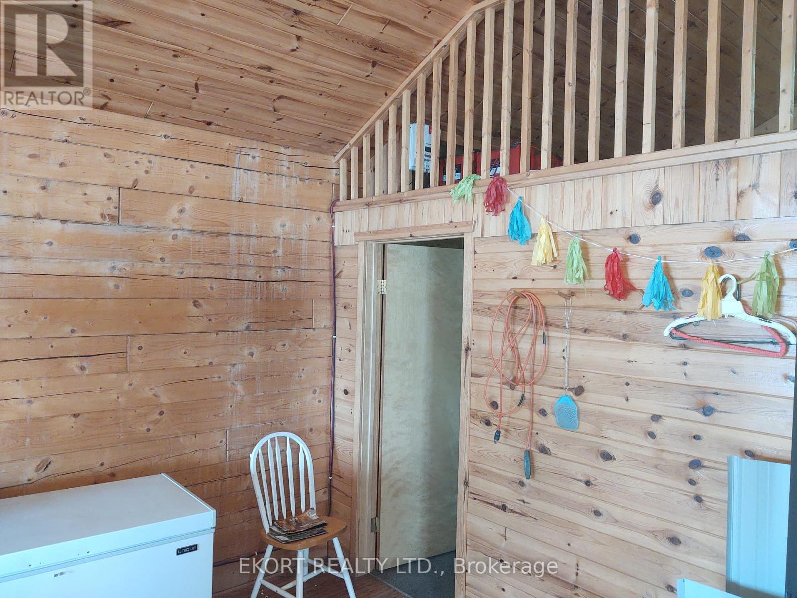 4103 Sioux Lookout Property Photo 4