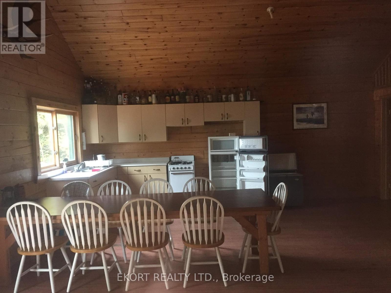 4103 Sioux Lookout Property Photo 11