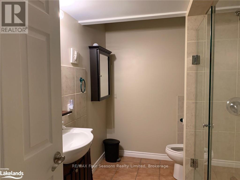 163 Lake Drive Property Photo 6