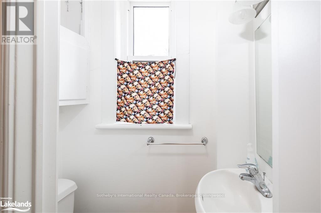 40 Toronto Street S Property Photo 14