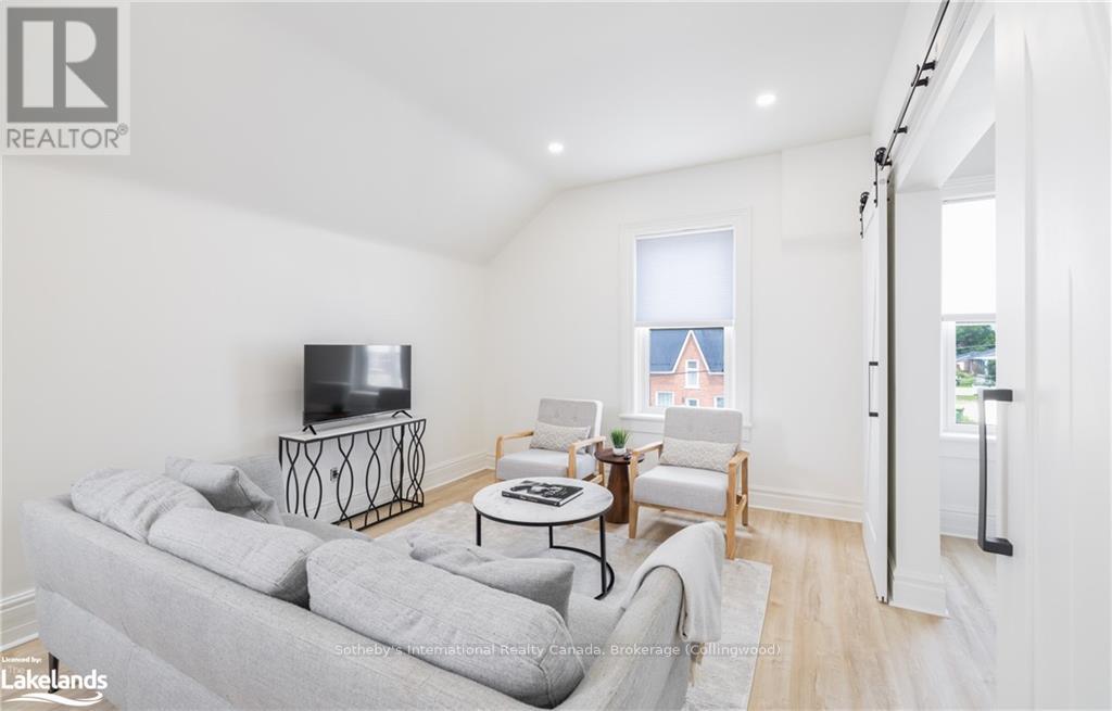40 Toronto Street S Property Photo 19