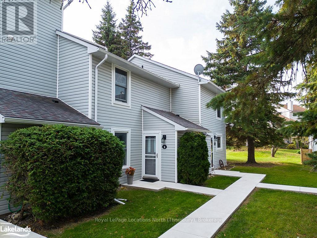 9 - 127 Alfred Street W Property Photo 1