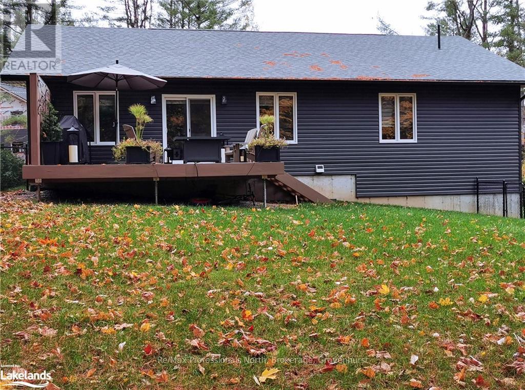 149 Bowyer Road W Property Photo 4