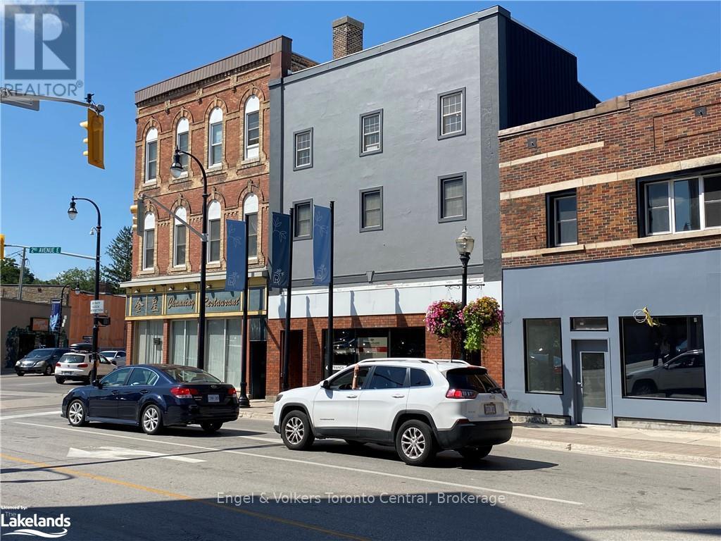 1006 2nd Avenue E Property Photo 2