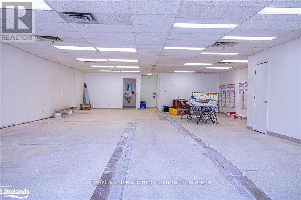 1006 2nd Avenue E Property Photo 9