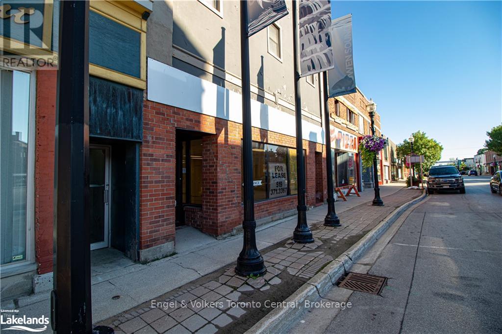 1006 2nd Avenue E Property Photo 12