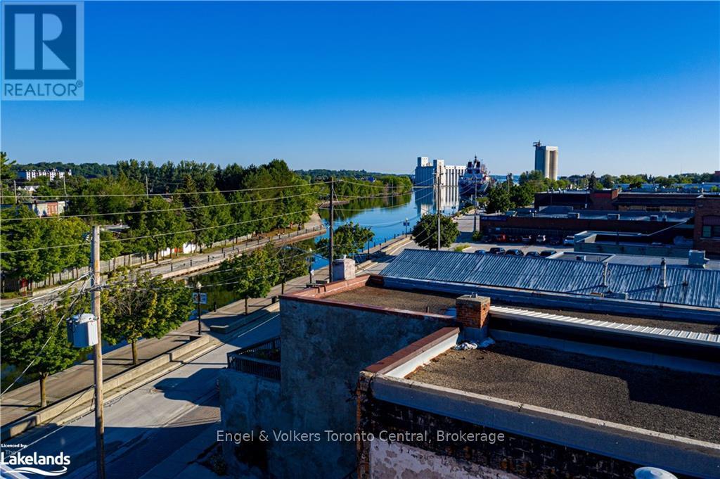 1006 2nd Avenue E Property Photo 16