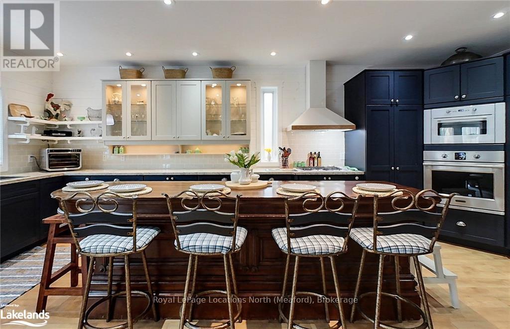 32 Nelson Street E Property Photo 6