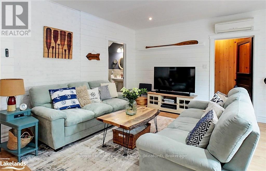 32 Nelson Street E Property Photo 24