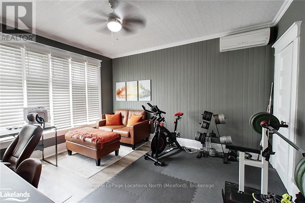 32 Nelson Street E Property Photo 28