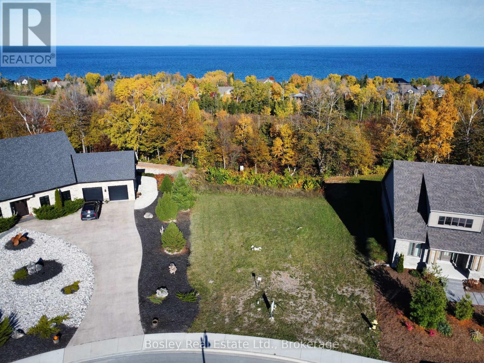 131 West Ridge Drive Property Photo 2